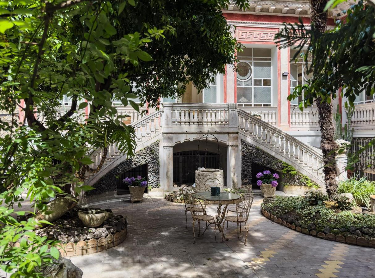 Отель Artemisia Domus - Giardino Неаполь Экстерьер фото