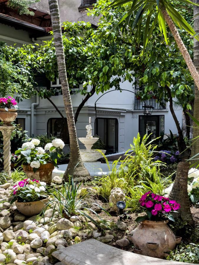 Отель Artemisia Domus - Giardino Неаполь Экстерьер фото