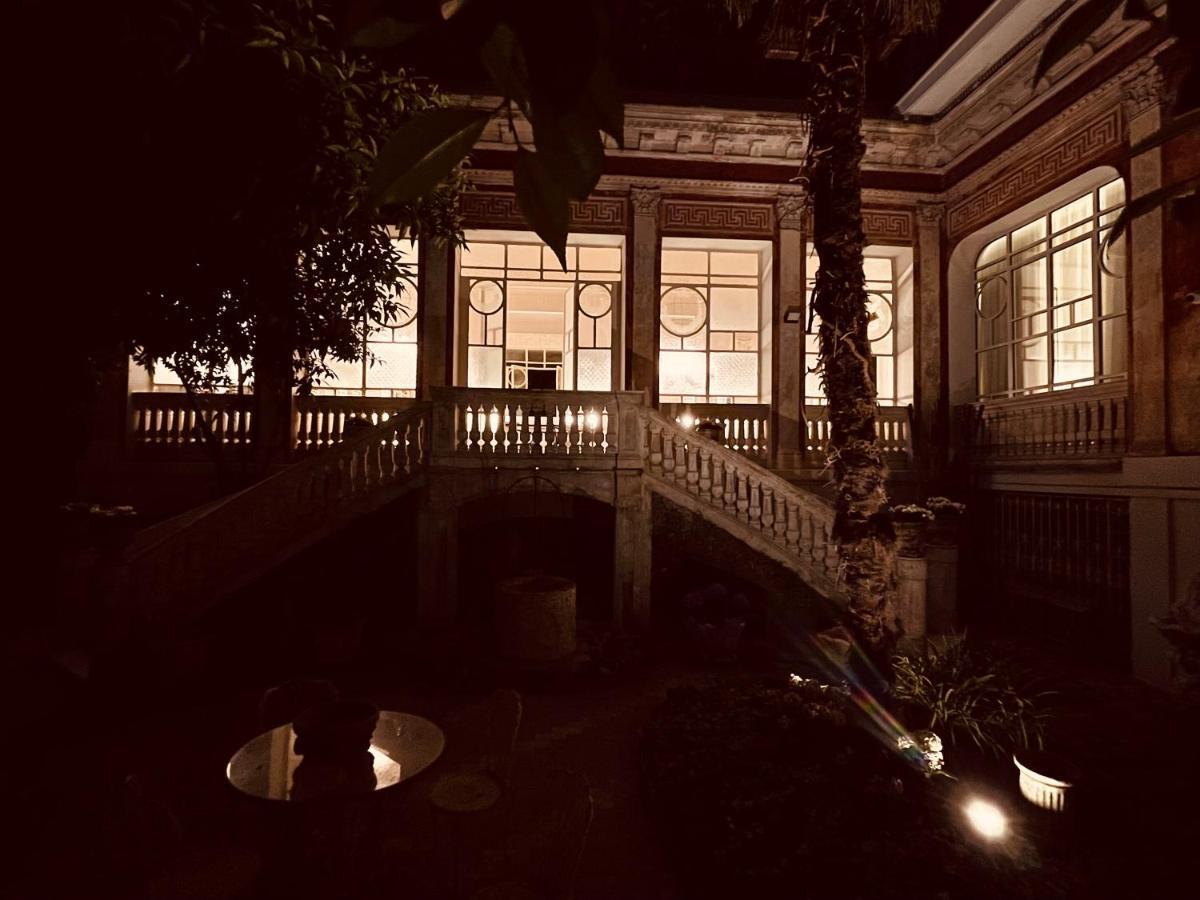 Отель Artemisia Domus - Giardino Неаполь Экстерьер фото